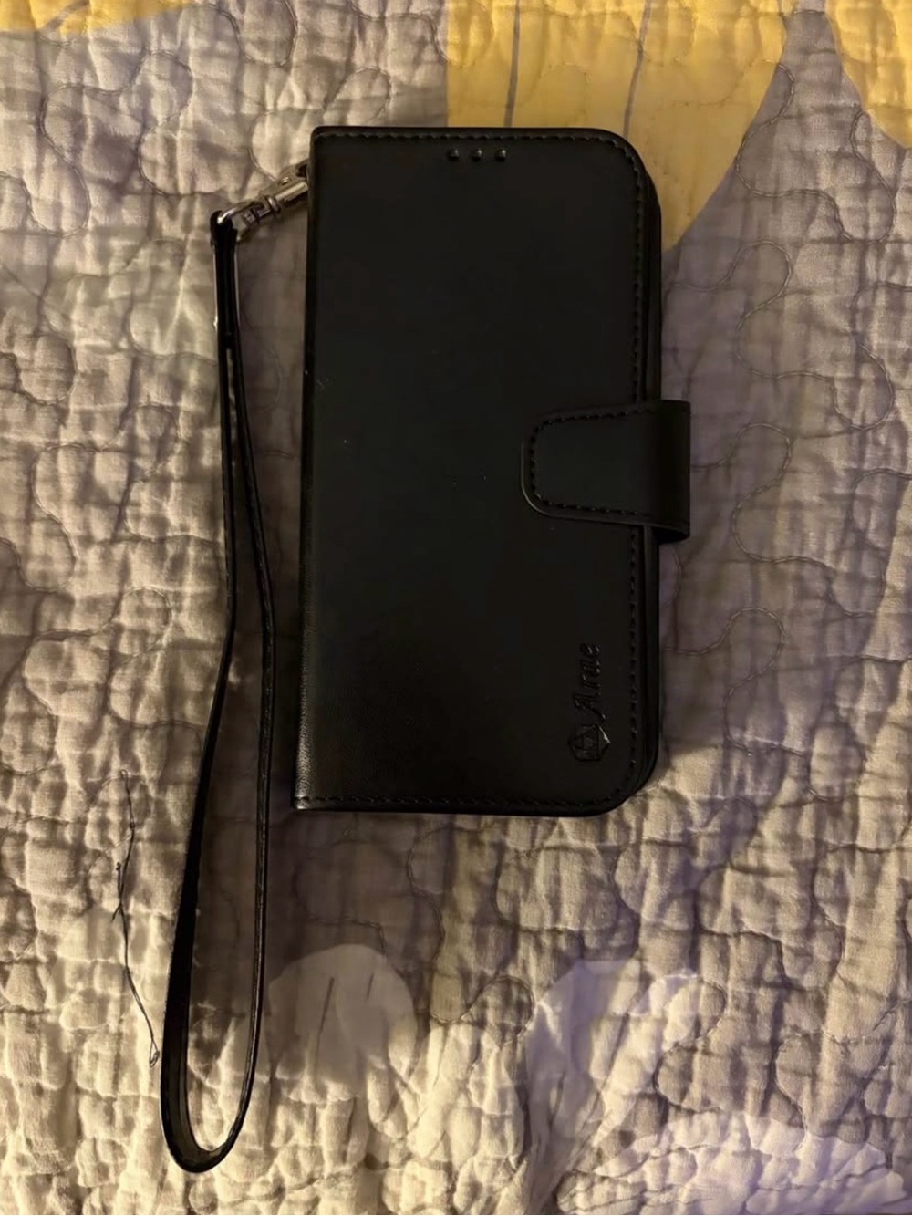 iPhone 14 Wallet Case with Wrist Strap - Black